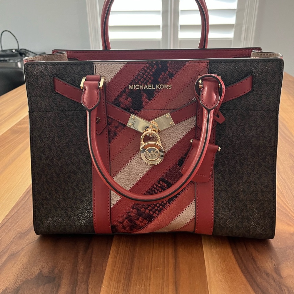 Michael Kors purse
